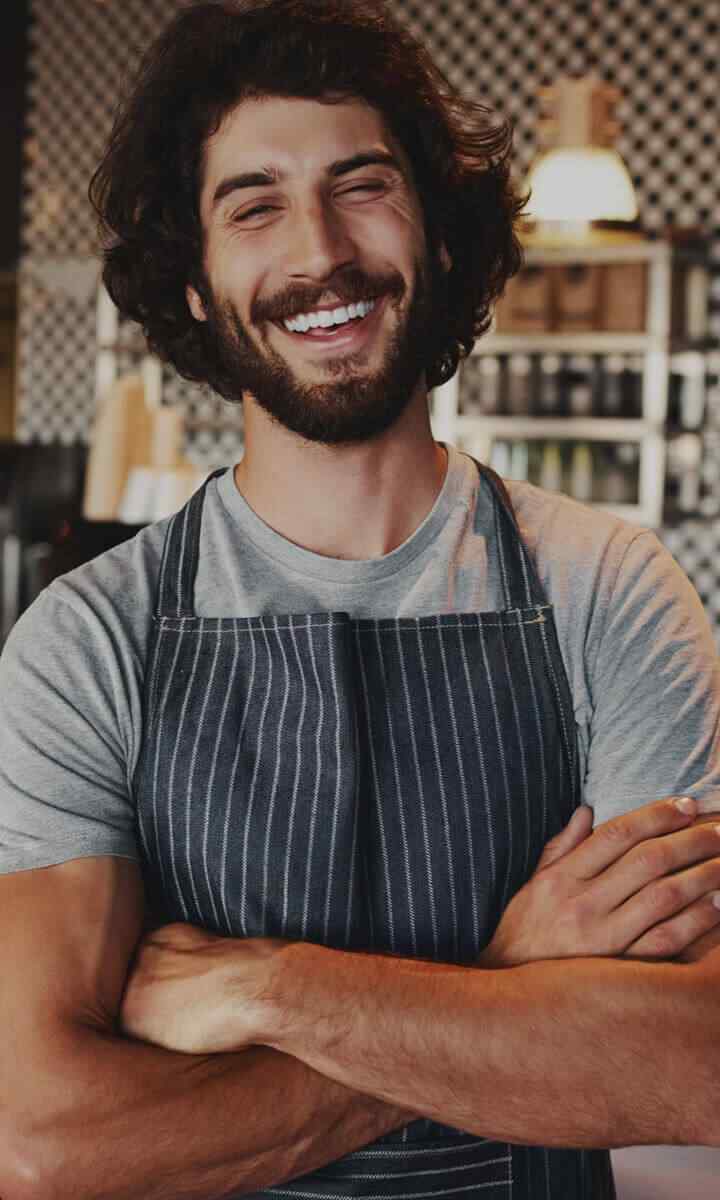 https://chickenplusjo.com/wp-content/uploads/2021/03/team_01.jpg